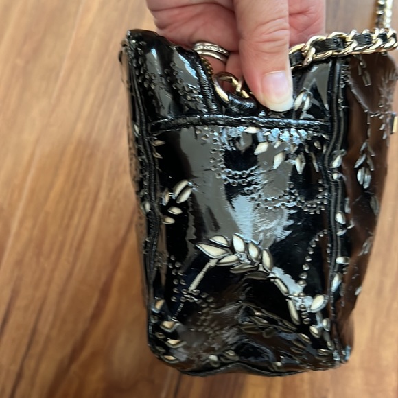 KATE SPADE FLORAL CUT OUT CROSSBODY BAG Black - Picture 5 of 13